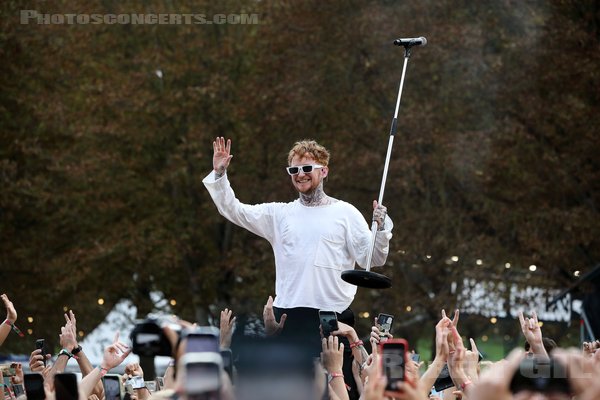FRANK CARTER AND THE RATTLESNAKES - 2024-08-22 - SAINT CLOUD - Domaine National - Scene de la Cascade - 